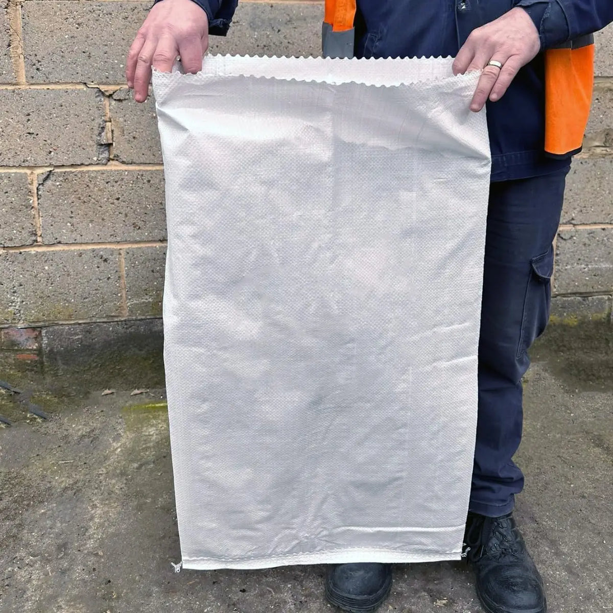 20 Heavy Duty Garden Waste Bags Woven Sacks Polypropylene PP Strong Rubble Sacks Builder Bag Woven Bags Rubble Bag Polypropylene Builder Bag 33 inch X 22 inch (85 cm X 55 cm)