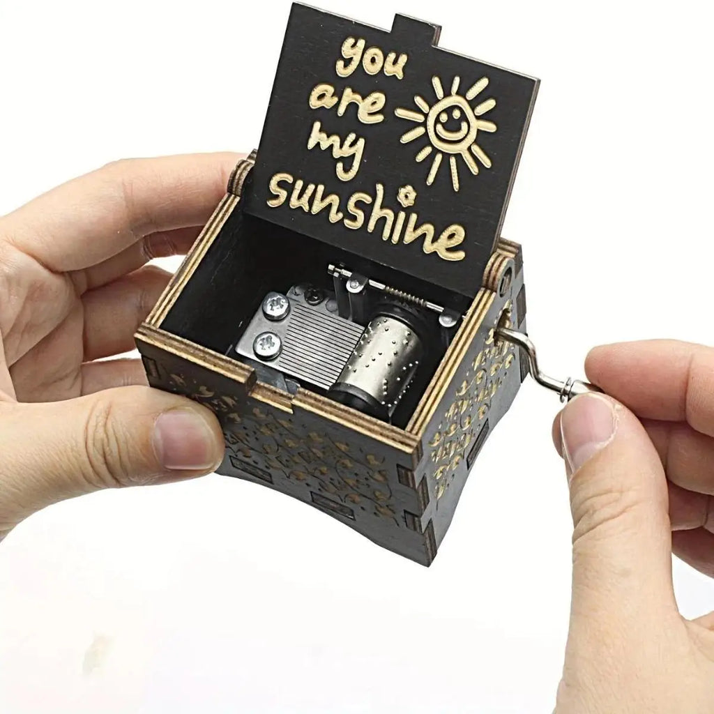 Wooden Hand Crank Music Box You Are My Sunshine DIY Gift for Valentine's Day Birthday Party Surprise for Couple Friends 1PC