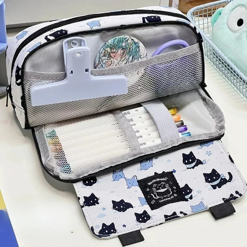 Large Capacity Pencil Case 3-Layer, Cute Snow Cat Design for School & Office, Student Stationery Tidy & Adorable Organizer